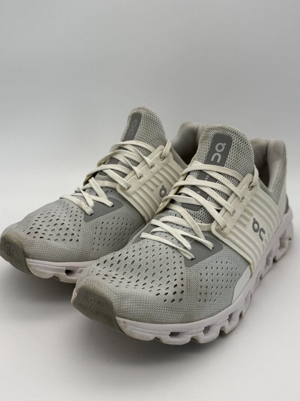 On Cloudswift Running Shoes Glacier White Gray Women's Size 10